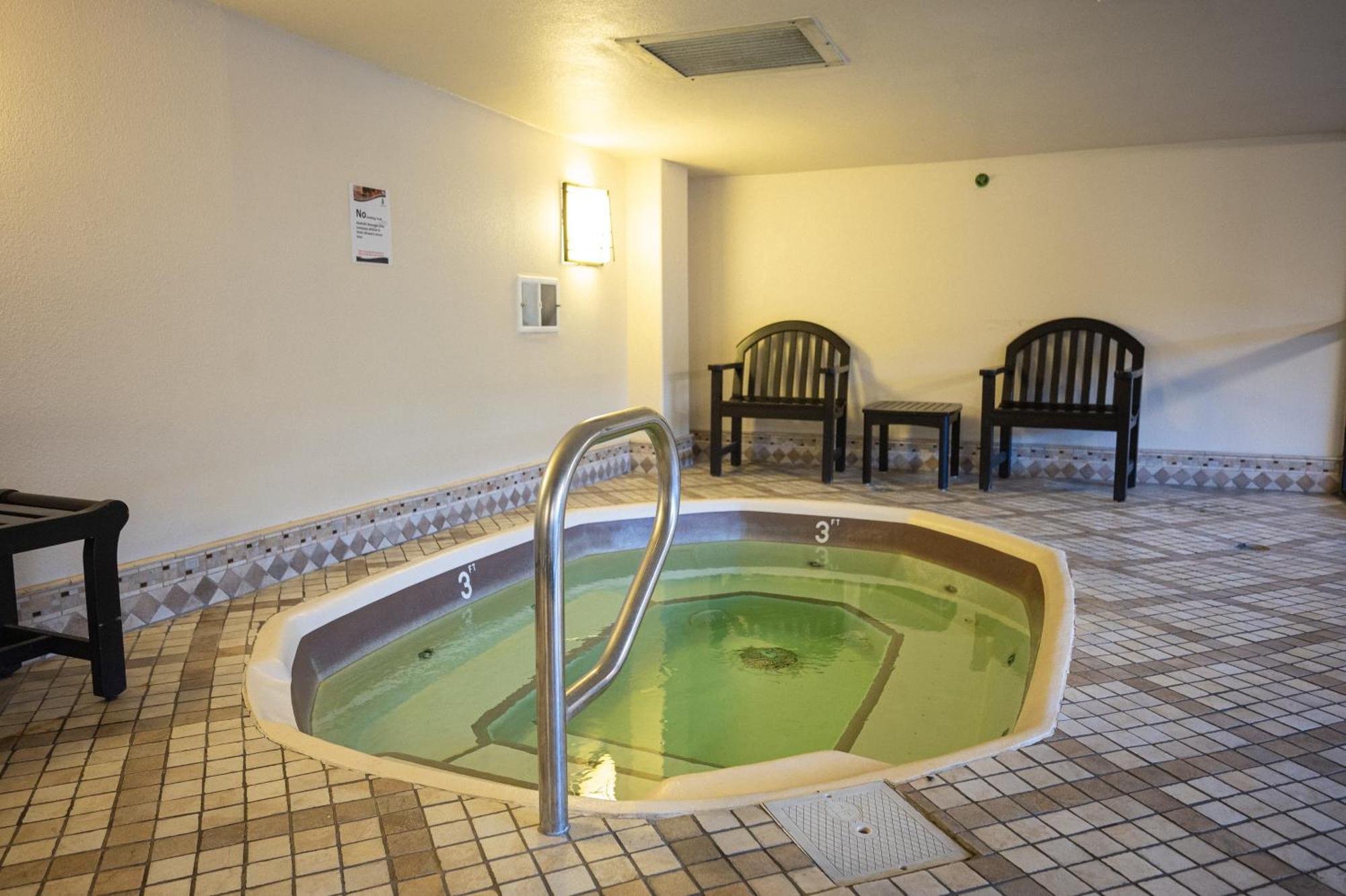 Stay Together Suites Las Vegas Exterior photo