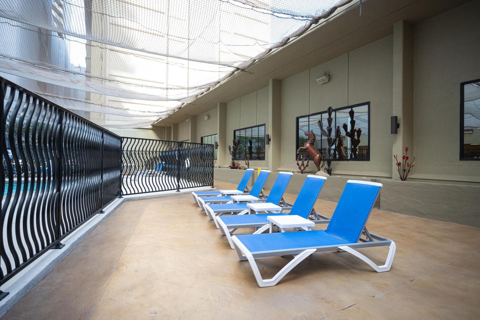Stay Together Suites Las Vegas Exterior photo